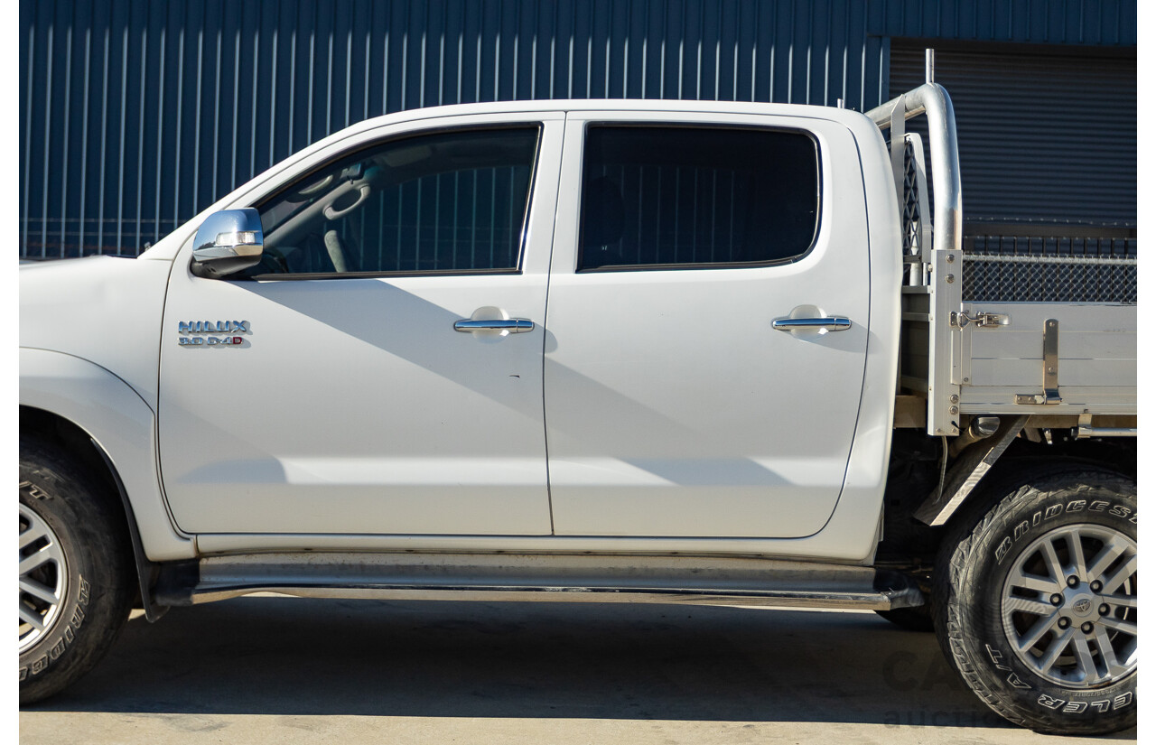 4/2012 Toyota Hilux SR5 (4x4) KUN26R MY12 Dual Cab P/Up White Turbo Diesel  3.0L