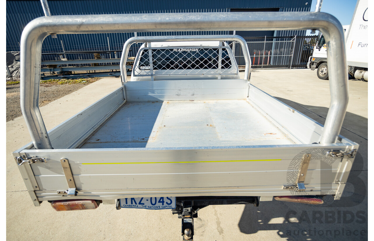4/2012 Toyota Hilux SR5 (4x4) KUN26R MY12 Dual Cab P/Up White Turbo Diesel  3.0L