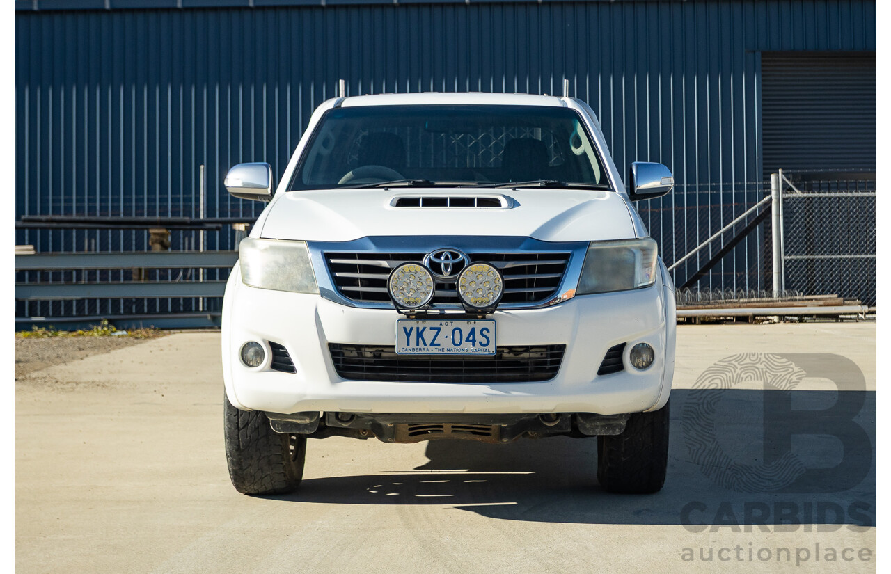 4/2012 Toyota Hilux SR5 (4x4) KUN26R MY12 Dual Cab P/Up White Turbo Diesel  3.0L