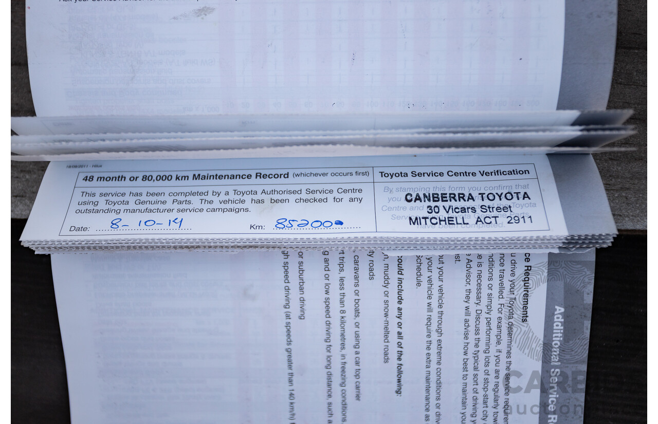 4/2012 Toyota Hilux SR5 (4x4) KUN26R MY12 Dual Cab P/Up White Turbo Diesel  3.0L