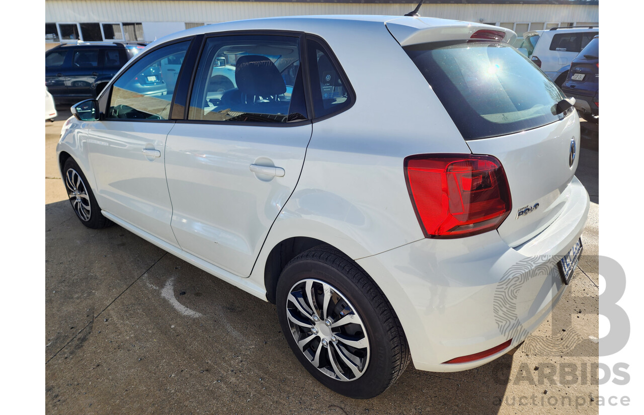 3/2017 Volkswagen Polo 66 TSI Trendline 6R MY17 5d Hatchback White 1.2L