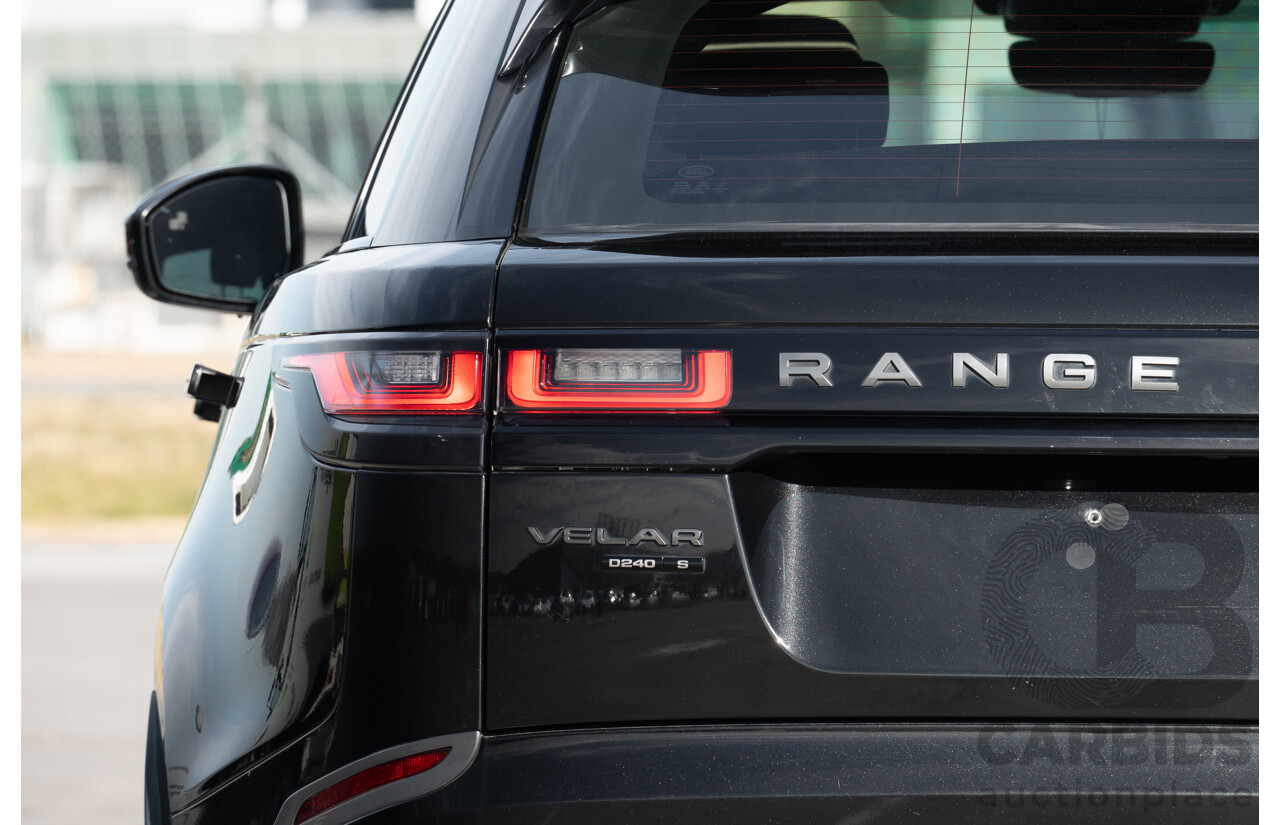 12/2017 Land Rover Range Rover Velar D240 S R-Dynamic (AWD) L560 MY18 4d Wagon Santorini Black Metallic Twin Turbo Diesel 2.0L