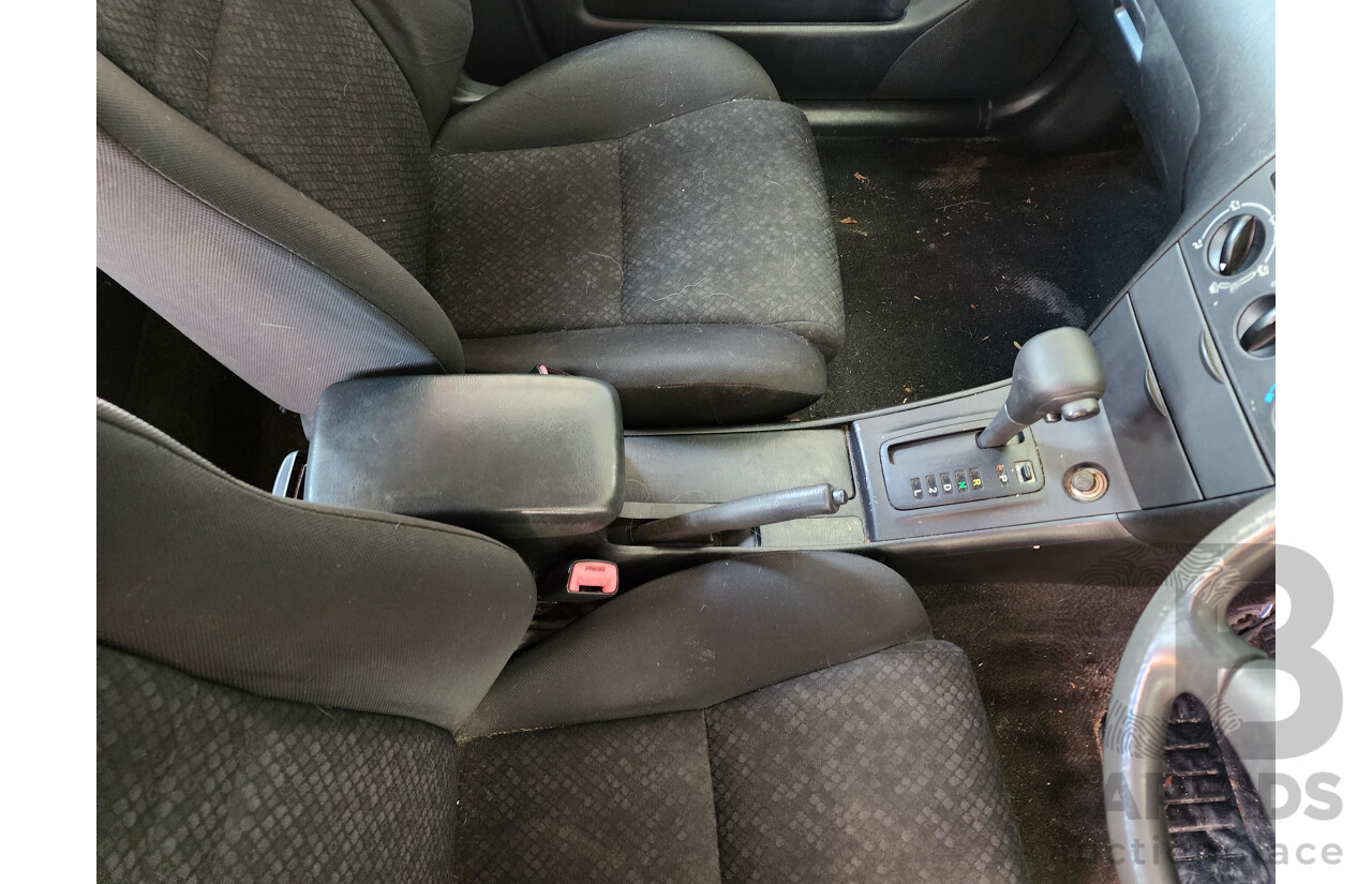 5/2004 Toyota Corolla Ascent SECA ZZE122R 5d Hatchback Grey/Silver 1.8L
