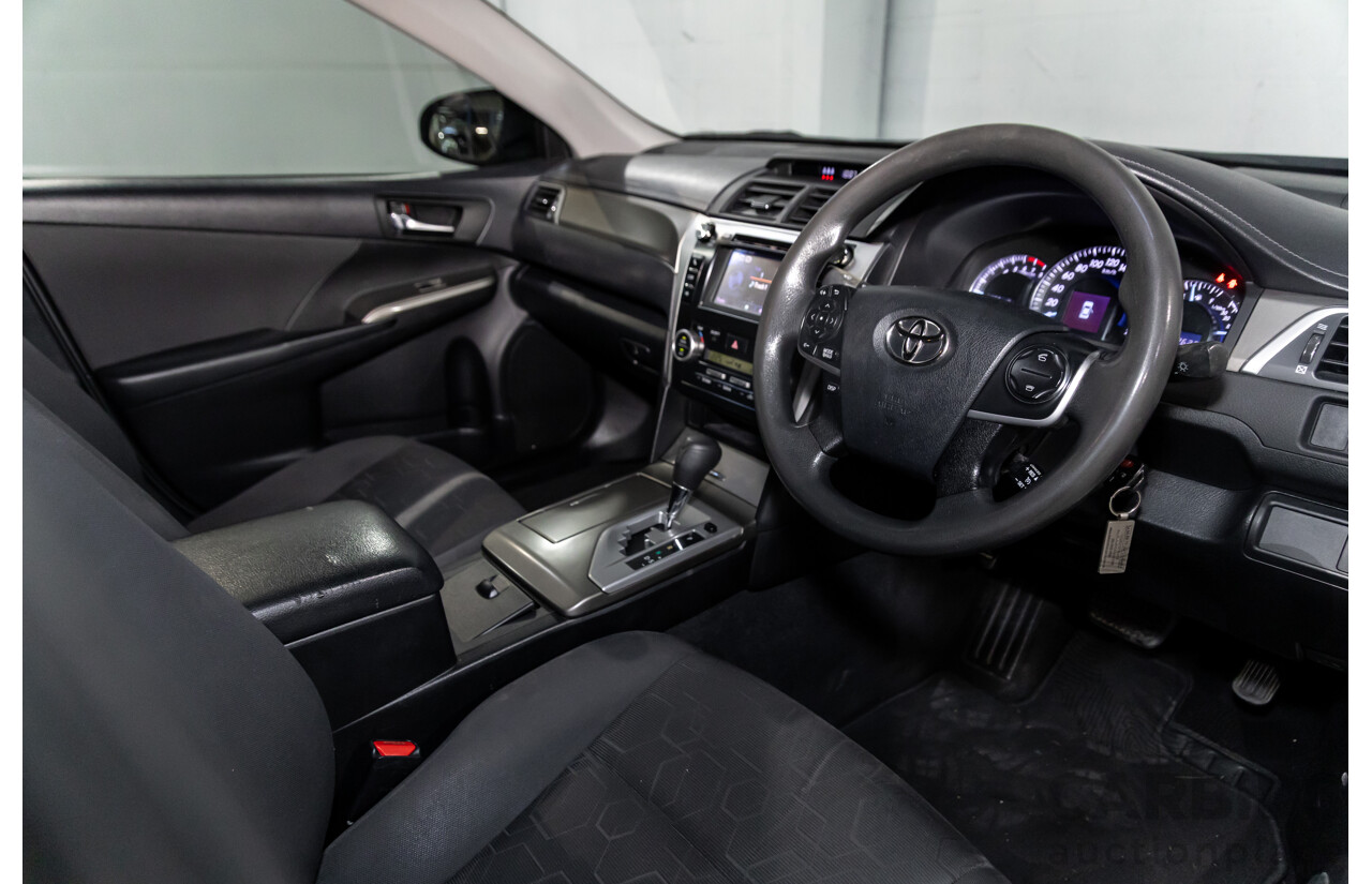6/2014 Toyota Aurion AT-X GSV50R 4d Sedan Silver Pearl V6 3.5L