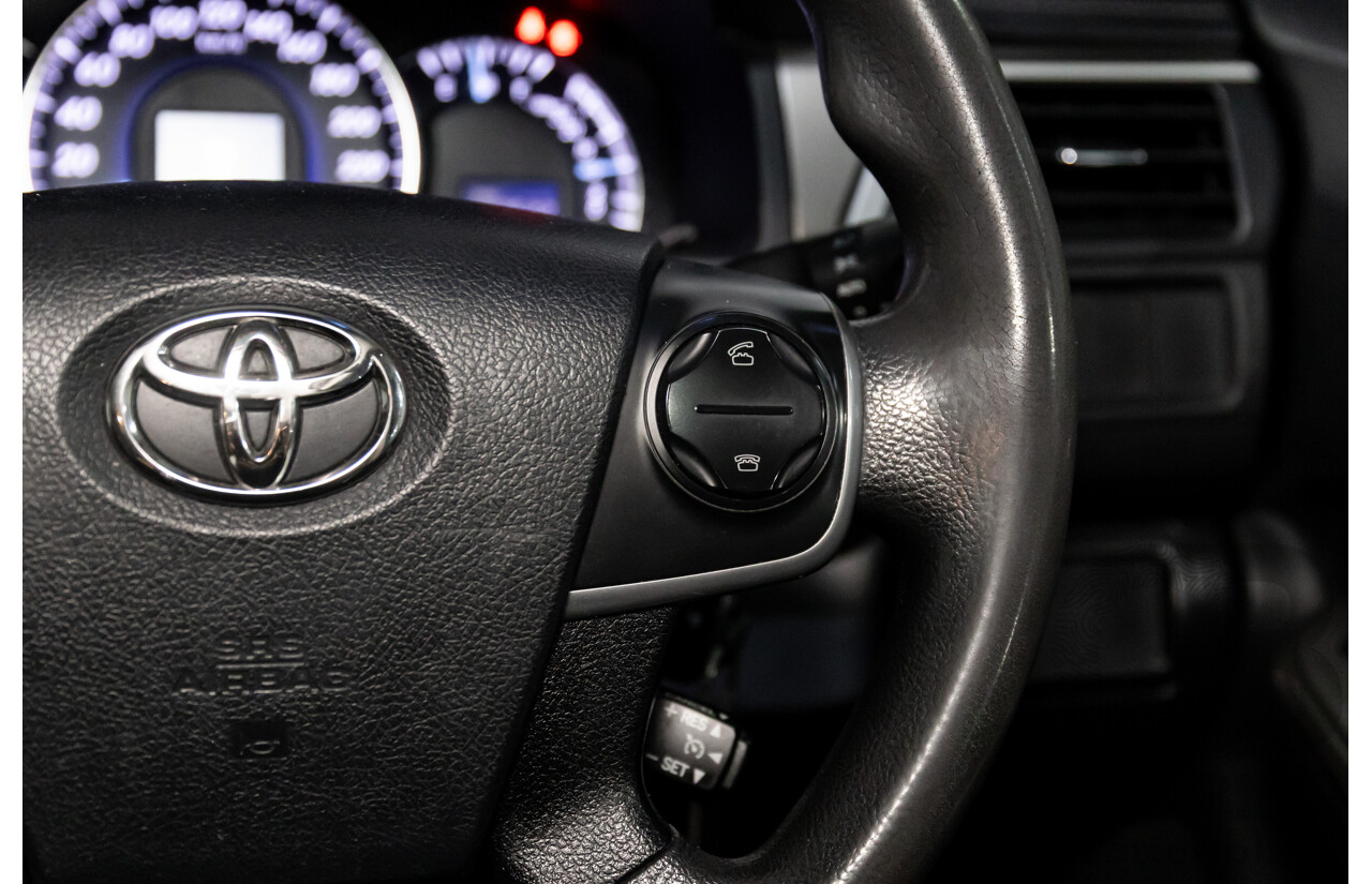 6/2014 Toyota Aurion AT-X GSV50R 4d Sedan Silver Pearl V6 3.5L