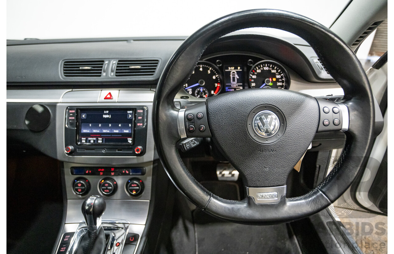 10/2009 Volkswagen Passat R36 (AWD) 3C MY09 UPGRADE 4d Wagon Candy White 3.6L