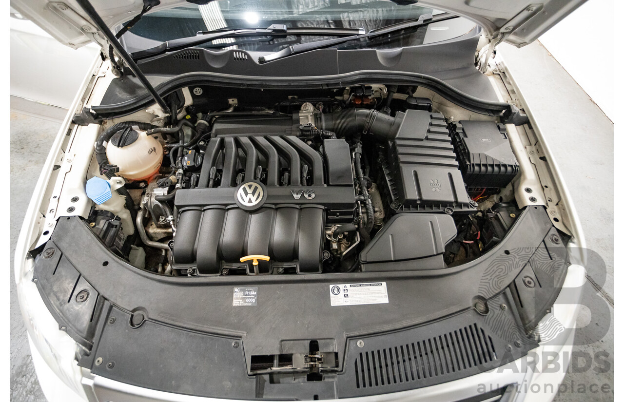10/2009 Volkswagen Passat R36 (AWD) 3C MY09 UPGRADE 4d Wagon Candy White 3.6L