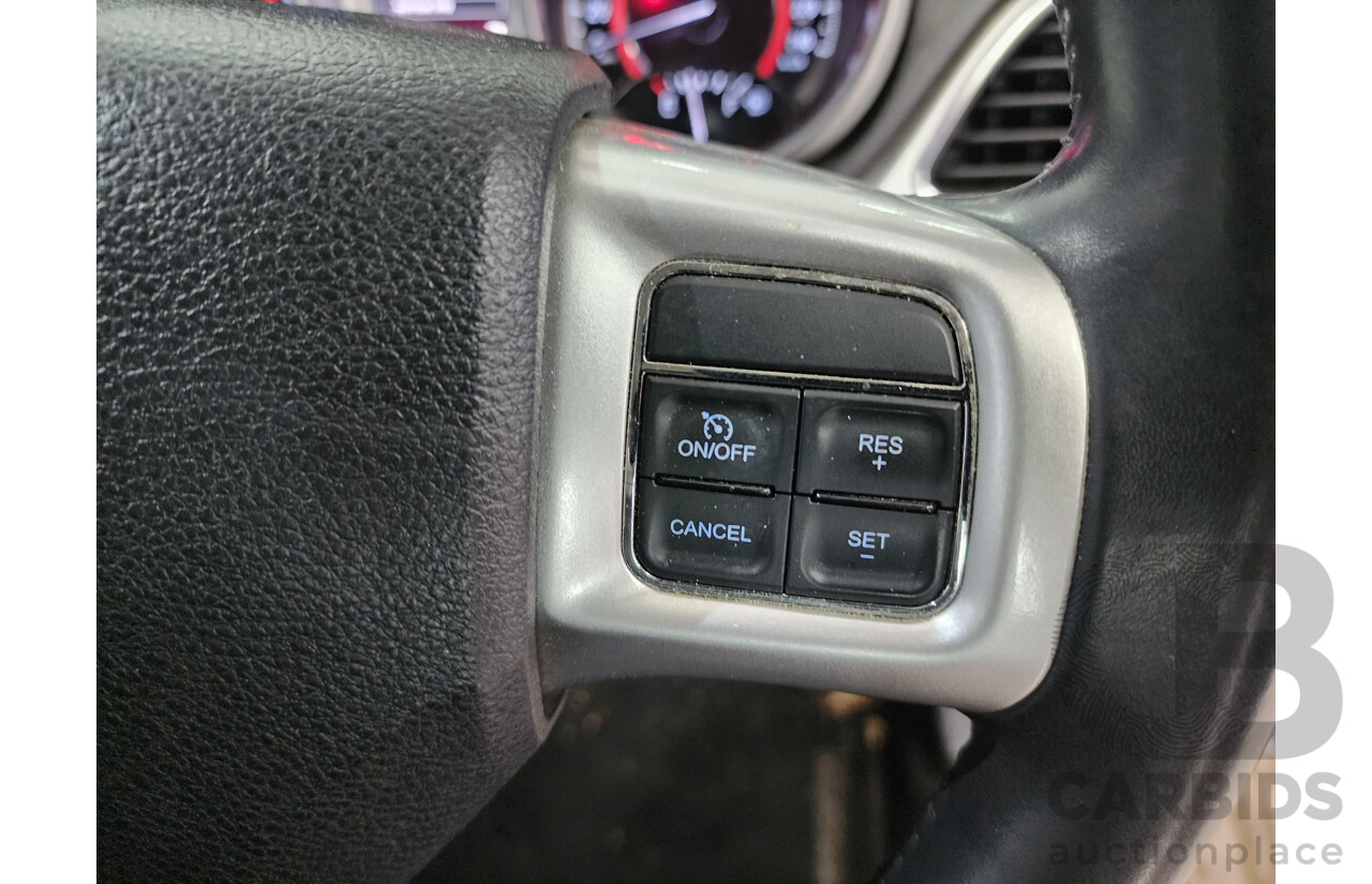 7/2013 Fiat Freemont Lounge JF 4d Wagon Silver 2.4L