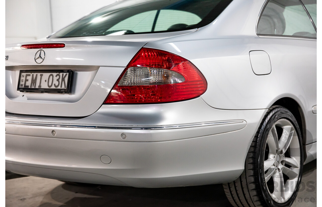 12/2005 Mercedes-Benz CLK350 Elegance C209 MY06 2d Coupe Iridium Silver Metallic V6 3.5L