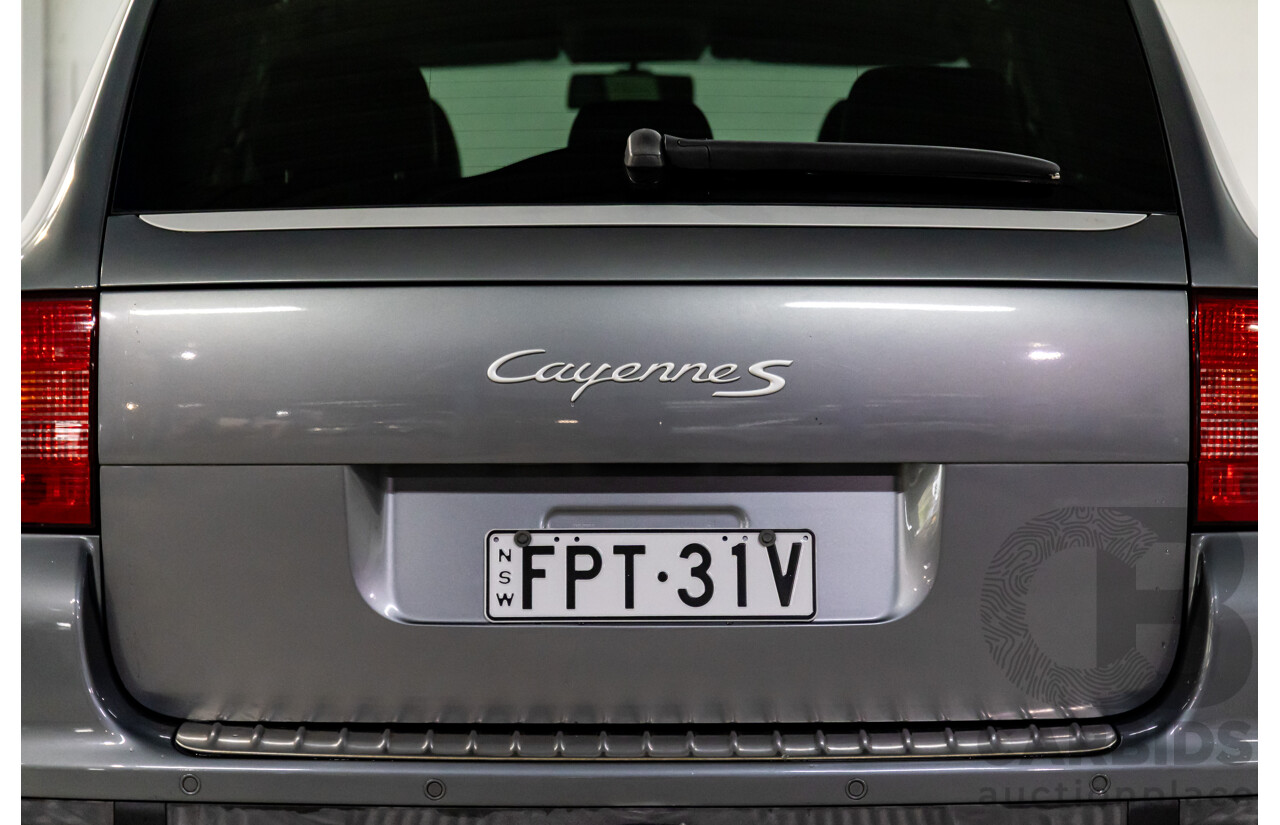 1/2004 Porsche Cayenne S 4d Wagon Titanium Silver Metallic V8 4.5L