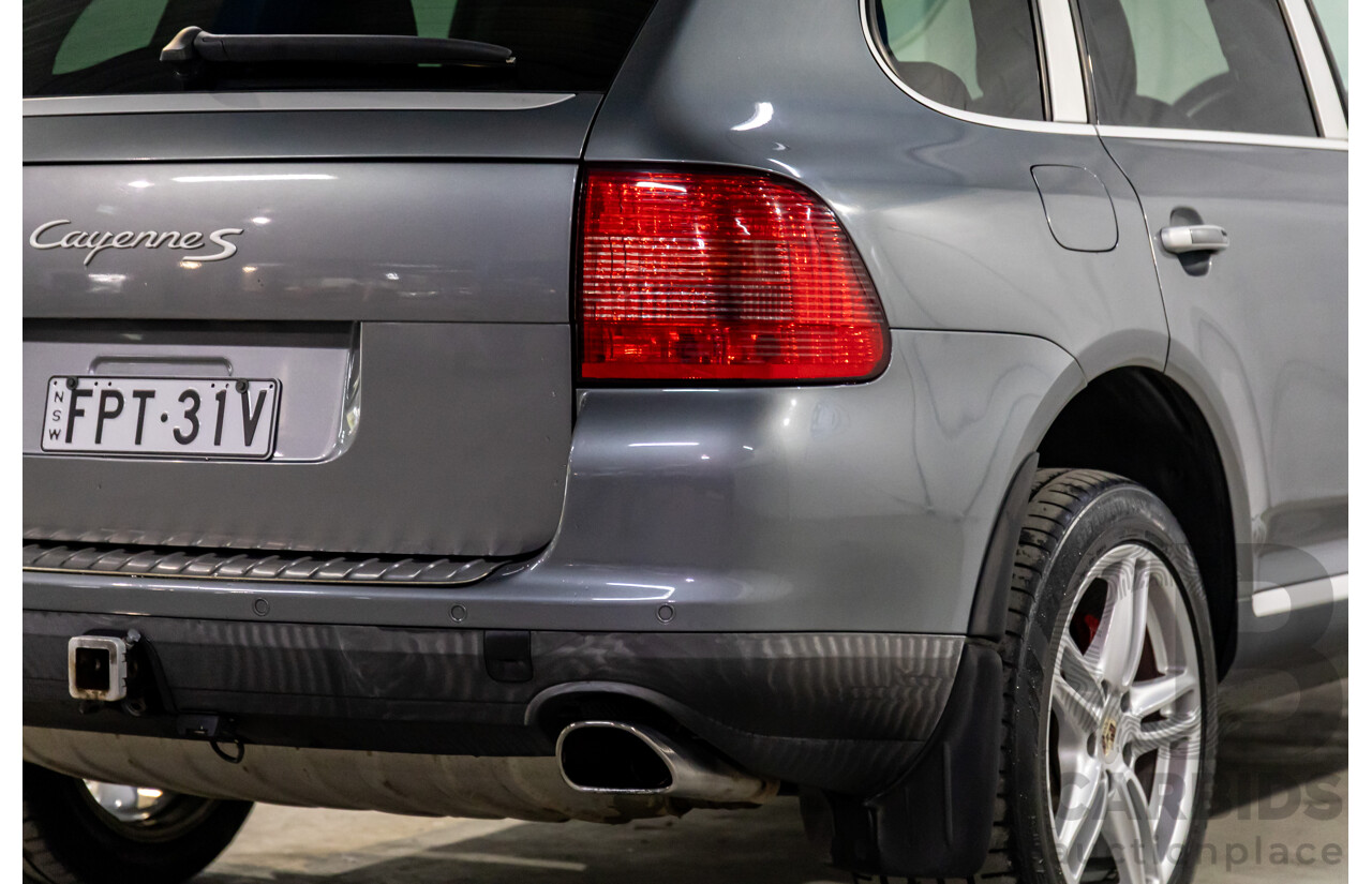 1/2004 Porsche Cayenne S 4d Wagon Titanium Silver Metallic V8 4.5L