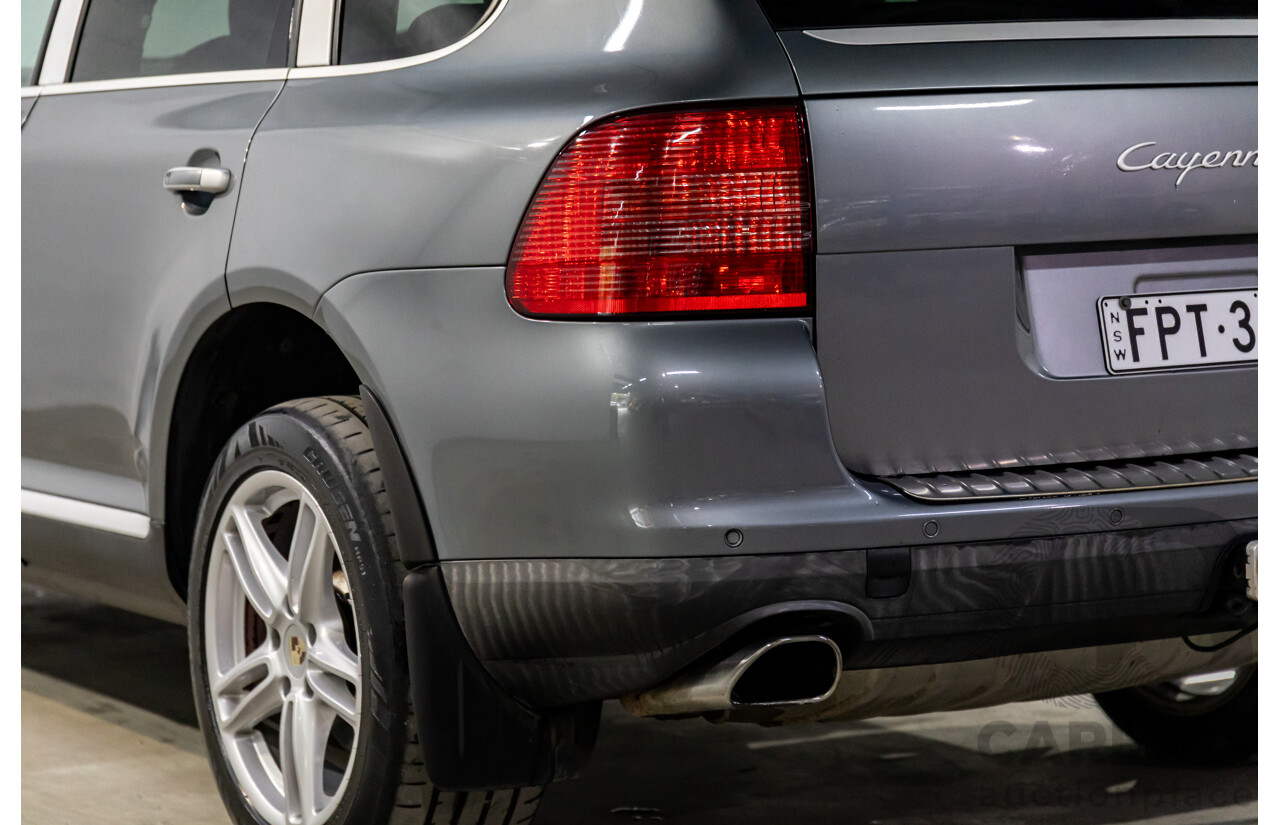 1/2004 Porsche Cayenne S 4d Wagon Titanium Silver Metallic V8 4.5L