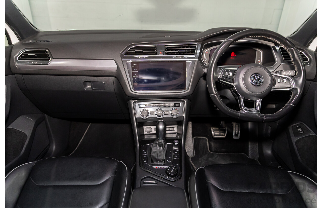 03/2019 Volkswagen Tiguan R-Line 162 TSI Highline (AWD) 5NA MY19.5 4d Wagon Pure White Turbo 2.0L