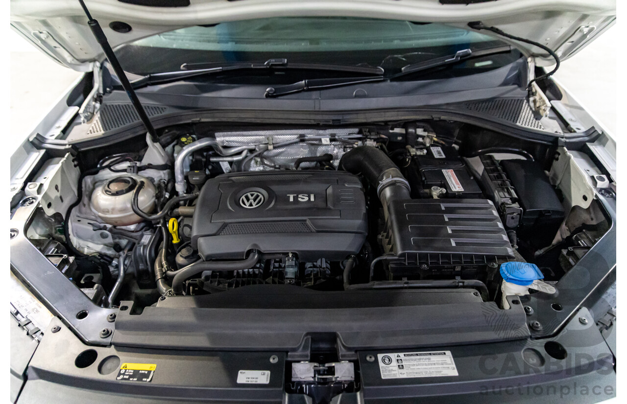 03/2019 Volkswagen Tiguan R-Line 162 TSI Highline (AWD) 5NA MY19.5 4d Wagon Pure White Turbo 2.0L