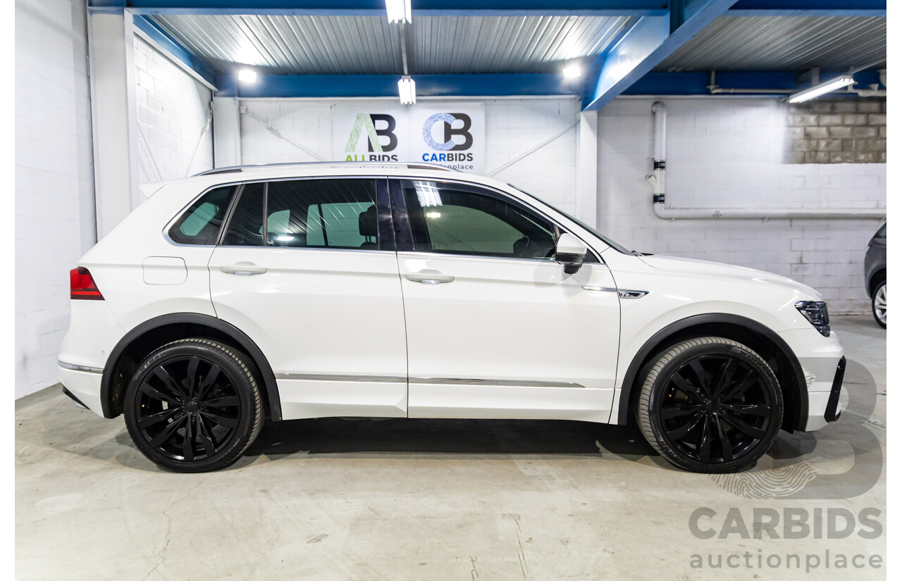 03/2019 Volkswagen Tiguan R-Line 162 TSI Highline (AWD) 5NA MY19.5 4d Wagon Pure White Turbo 2.0L
