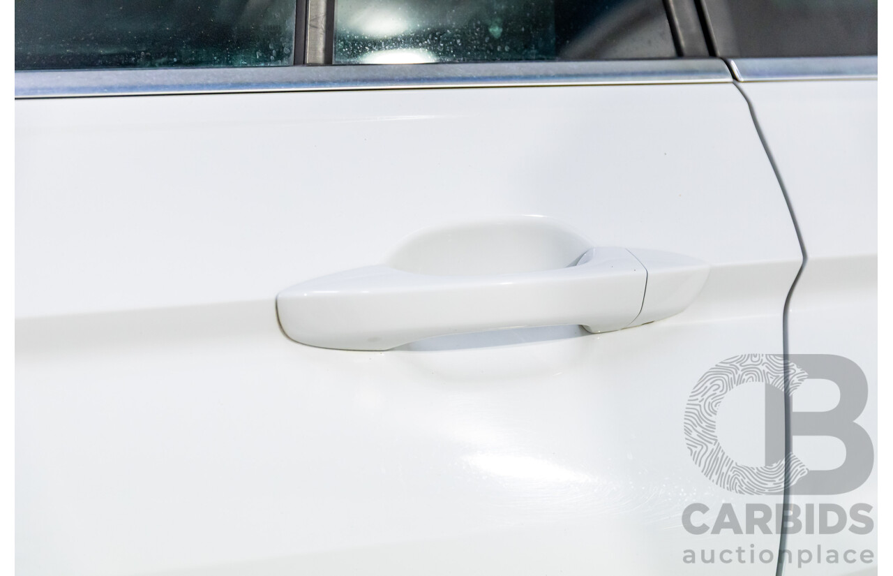 03/2019 Volkswagen Tiguan R-Line 162 TSI Highline (AWD) 5NA MY19.5 4d Wagon Pure White Turbo 2.0L