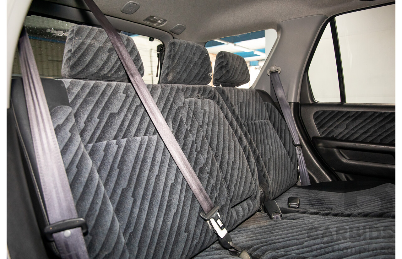 3/2002 Honda CRV (4x4) Sport MY02 4d Wagon Taffeta White 2.4L