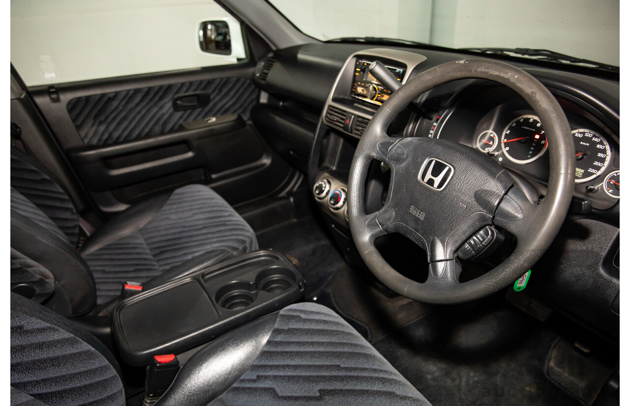 3/2002 Honda CRV (4x4) Sport MY02 4d Wagon Taffeta White 2.4L