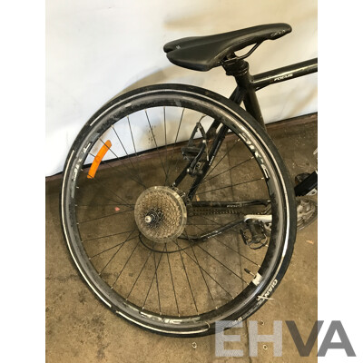 Focus Arriba Road Bike Frame with Tyres