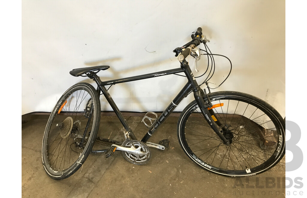 Focus Arriba Road Bike Frame with Tyres