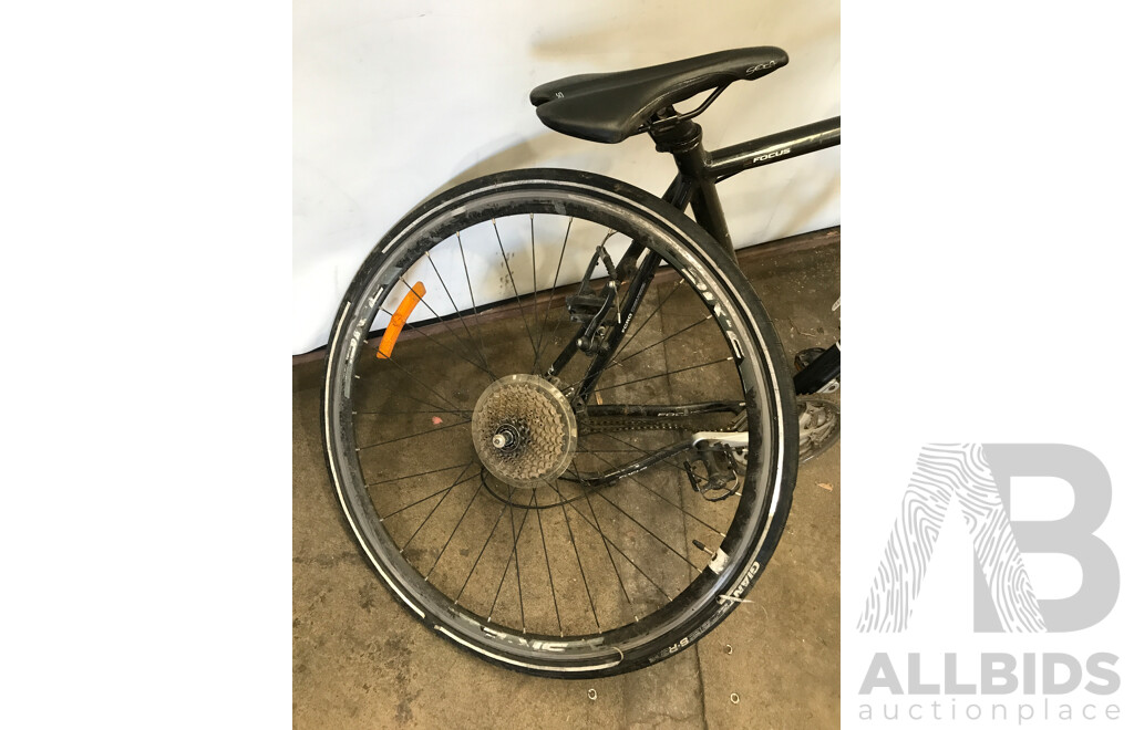 Focus Arriba Road Bike Frame with Tyres