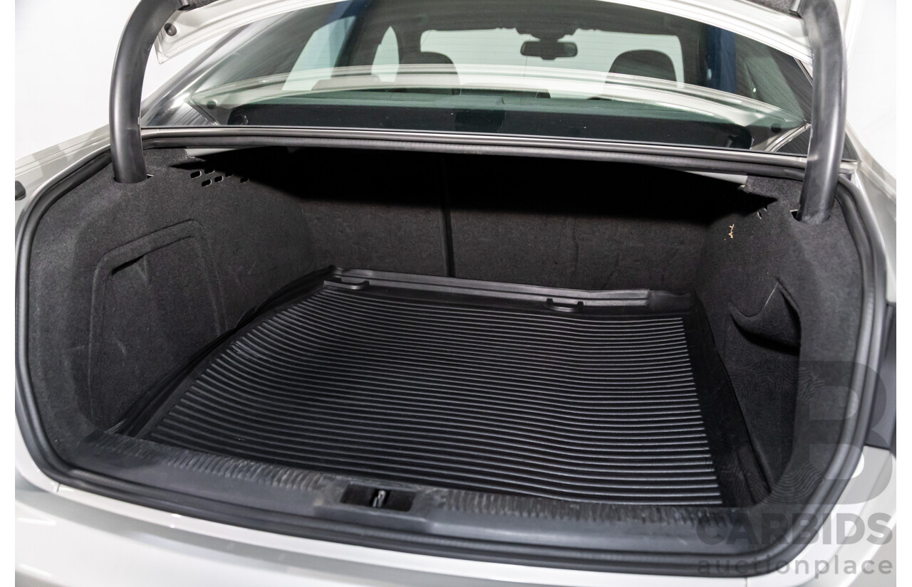 6/2015 Audi A4 2.0 TFSI Ambition Quattro B8 (8K) MY15 4d Sedan Cuvee Silver Metallic Turbo 2.0L