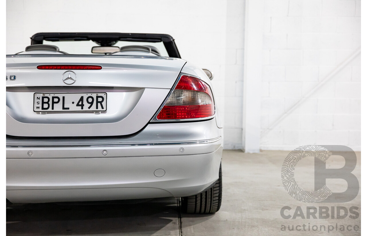 11/2005 Mercedes-Benz CLK350 Avantgarde C209 MY06 2d Cabriolet Bright Silver Metallic V6 3.5L
