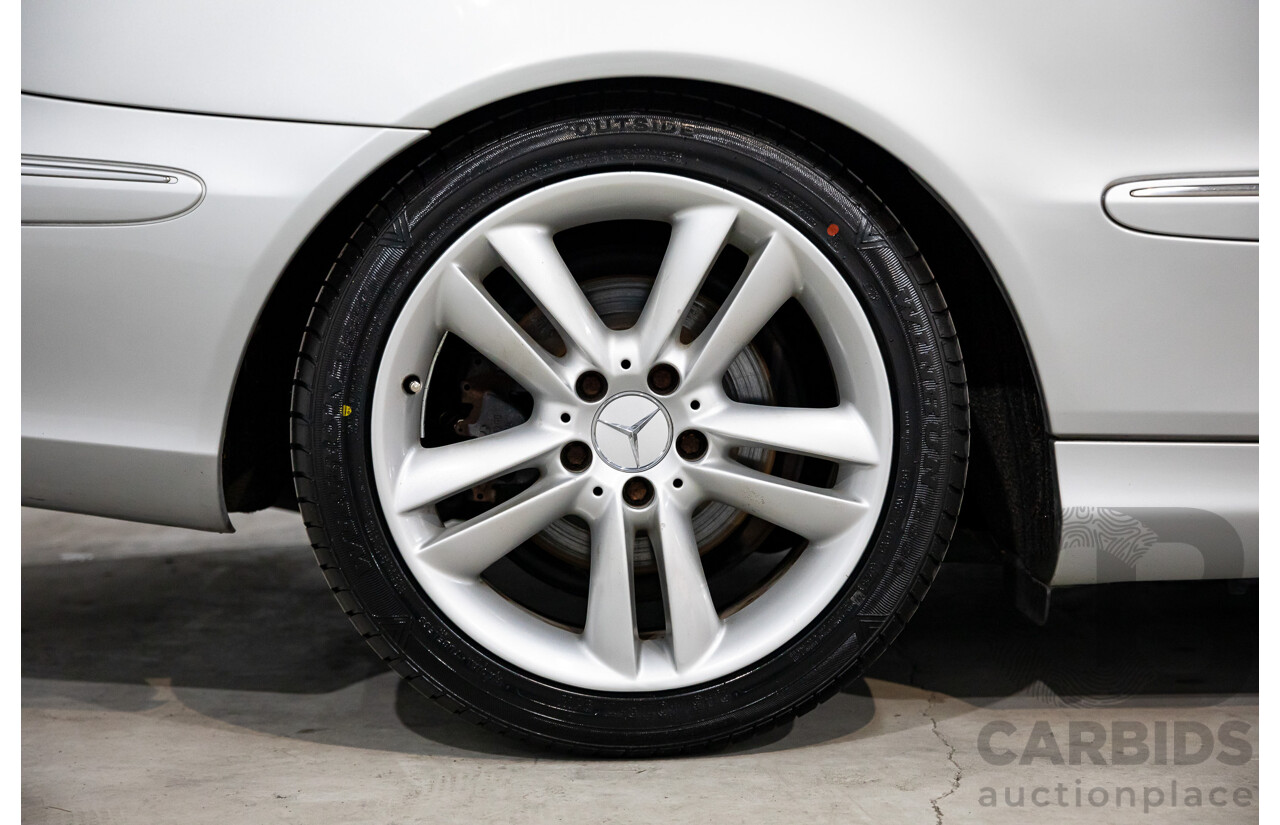 11/2005 Mercedes-Benz CLK350 Avantgarde C209 MY06 2d Cabriolet Bright Silver Metallic V6 3.5L