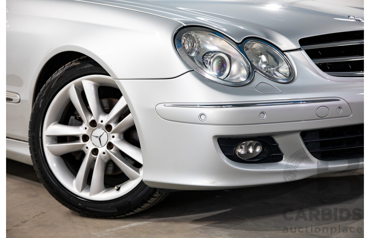 11/2005 Mercedes-Benz CLK350 Avantgarde C209 MY06 2d Cabriolet Bright Silver Metallic V6 3.5L