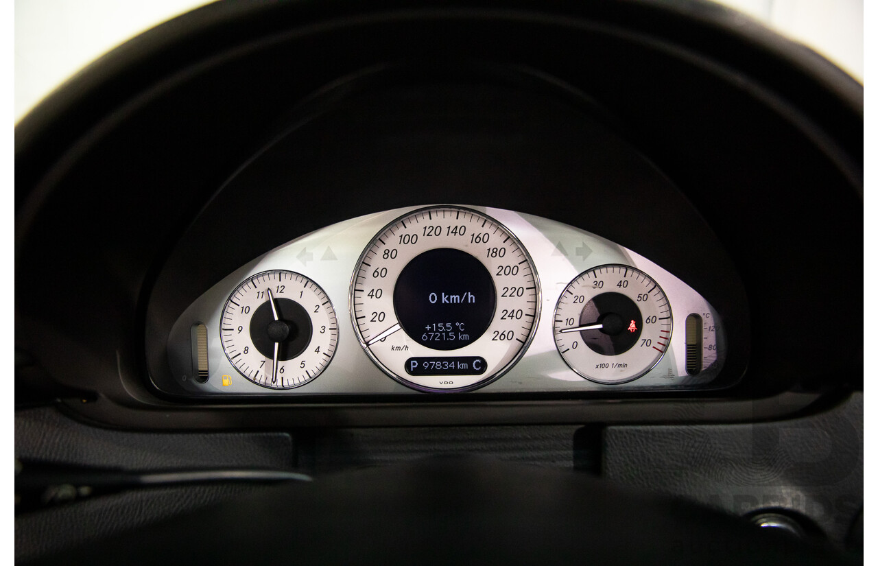 11/2005 Mercedes-Benz CLK350 Avantgarde C209 MY06 2d Cabriolet Bright Silver Metallic V6 3.5L