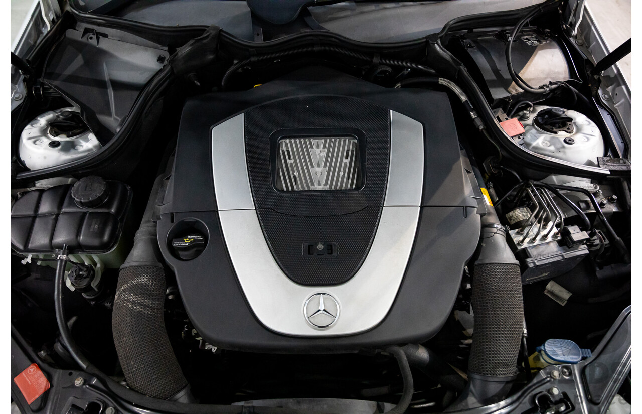 11/2005 Mercedes-Benz CLK350 Avantgarde C209 MY06 2d Cabriolet Bright Silver Metallic V6 3.5L