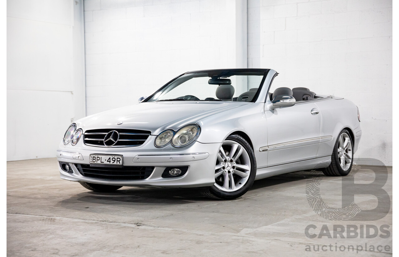 11/2005 Mercedes-Benz CLK350 Avantgarde C209 MY06 2d Cabriolet Bright Silver Metallic V6 3.5L