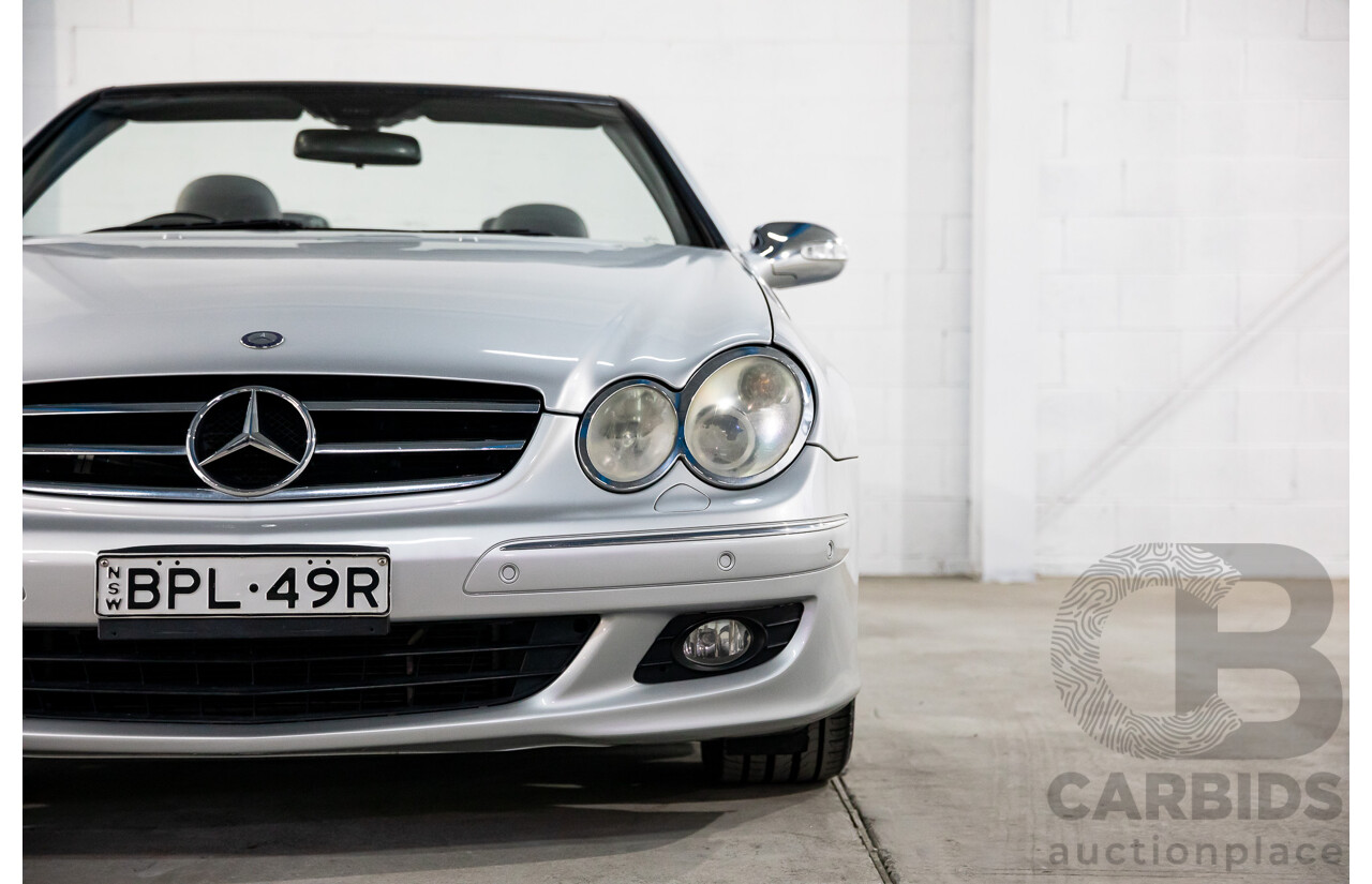 11/2005 Mercedes-Benz CLK350 Avantgarde C209 MY06 2d Cabriolet Bright Silver Metallic V6 3.5L