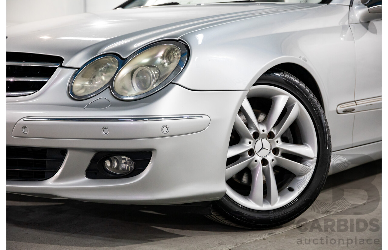 11/2005 Mercedes-Benz CLK350 Avantgarde C209 MY06 2d Cabriolet Bright Silver Metallic V6 3.5L
