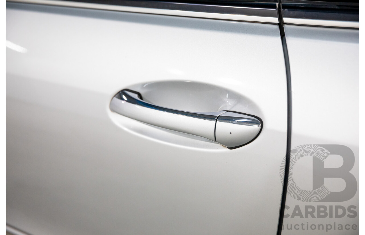 11/2005 Mercedes-Benz CLK350 Avantgarde C209 MY06 2d Cabriolet Bright Silver Metallic V6 3.5L