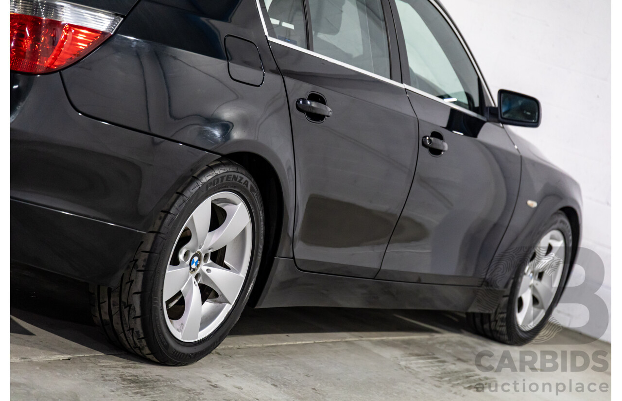 10/2005 BMW 530i E60 4d Sedan Sapphire Black Metallic 3.0L
