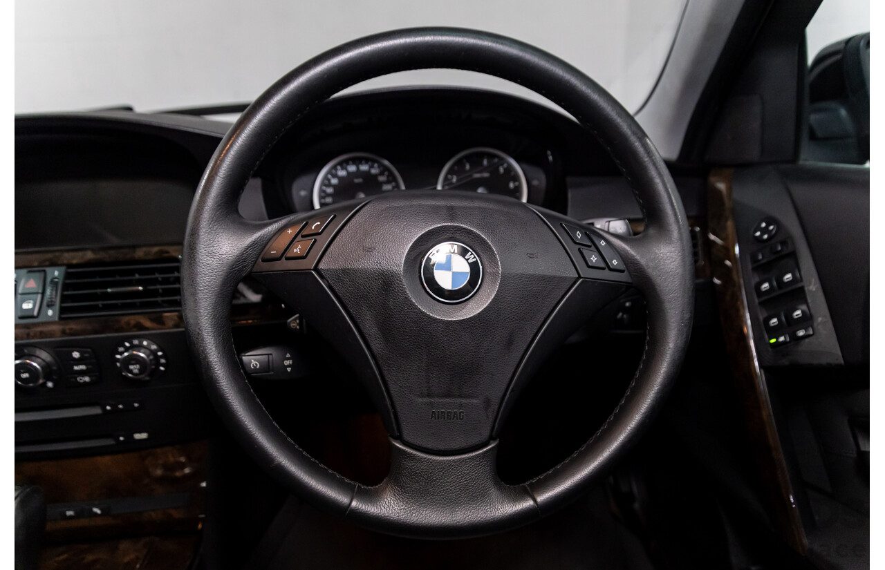 10/2005 BMW 530i E60 4d Sedan Sapphire Black Metallic 3.0L