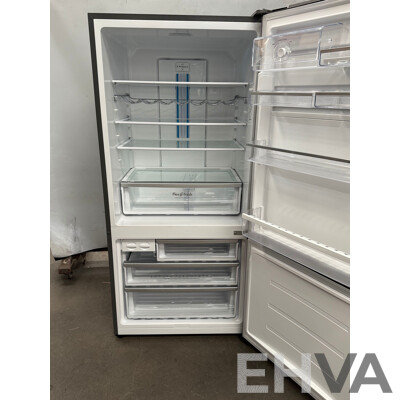 Westinghouse 529 Litre Stainless Steel Bottom Mount Fridge/Freezer