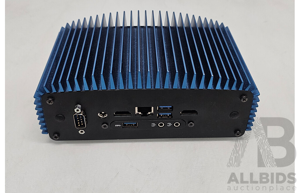 SimplyNUC (NUC7i3DNFE) Intel Core I3 CPU Computer