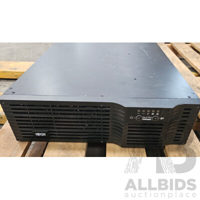 Eaton Tripp Lite (SM2200RMDVTAA) 3RU 120V UPS System