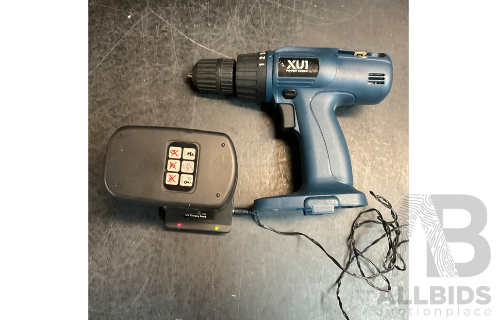 HITACHI TR-12 Router & XU1 XCD-12 Cordless Drill - Lot of 2