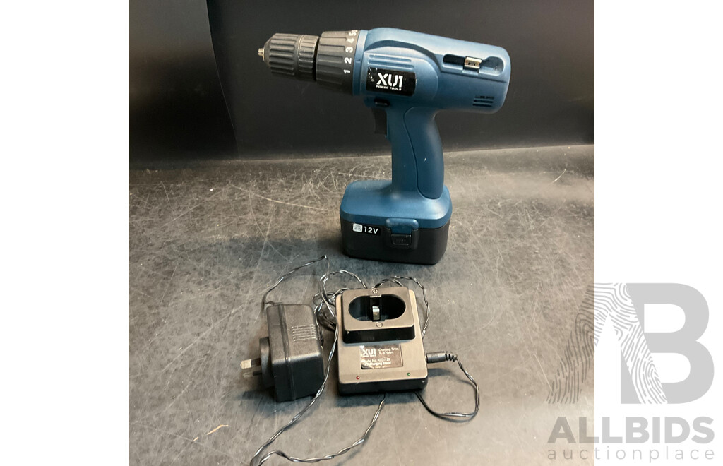 HITACHI TR-12 Router & XU1 XCD-12 Cordless Drill - Lot of 2