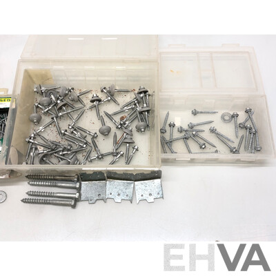 Selection of Galvanised Nail, Screws, Washers and Brackets