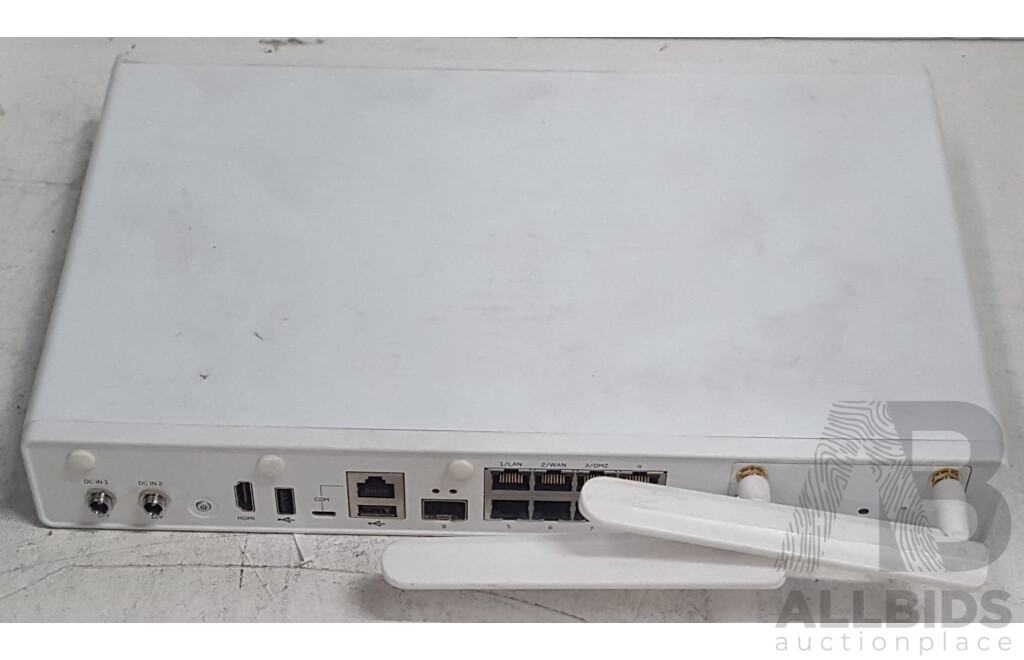 Sophos XG-125 Network Security/Firewall Appliance w/ Power Supply