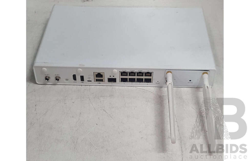 Sophos XG-125 Network Security/Firewall Appliance w/ Power Supply