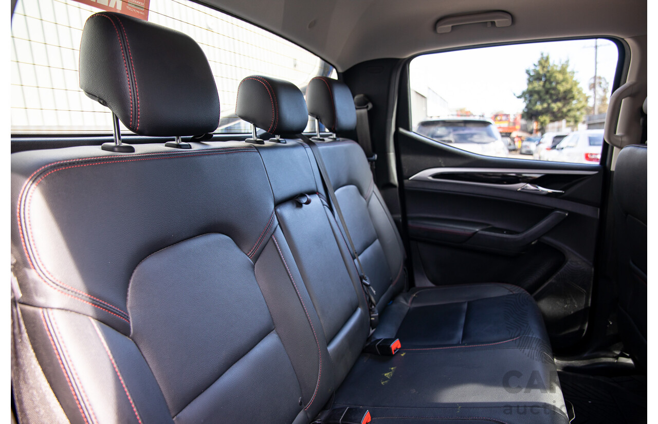 11/2019 LDV T60 Luxe (4x4) SK8C Double Cab Utility Jewel Blue Metallic Turbo Diesel 2.8L