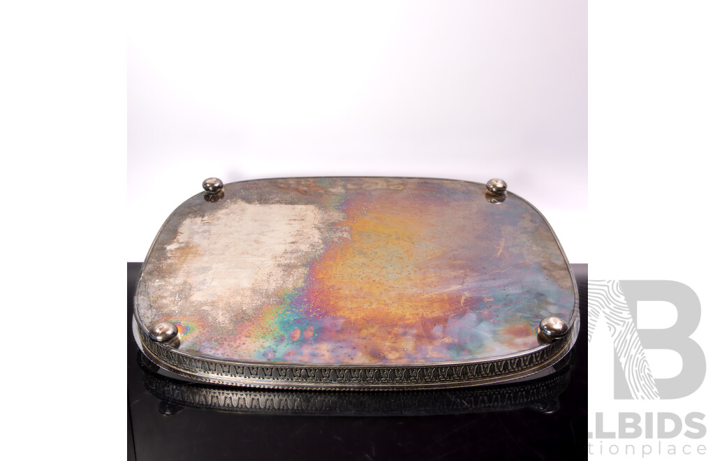 Hecworth Reproduction Sheffield Silver Plate Round Drinks Tray, Large Silver Plate Butlers Tray with Pierced Gallery with Meriden's Quadruple Plate Silver Plate Lidded Jug