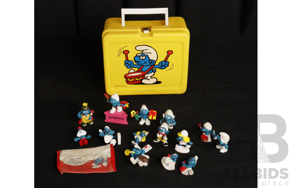 Collection of Vintage Smurf Figures, Mostly Schleich/Peyo with Peyo Lunch Box and Purse