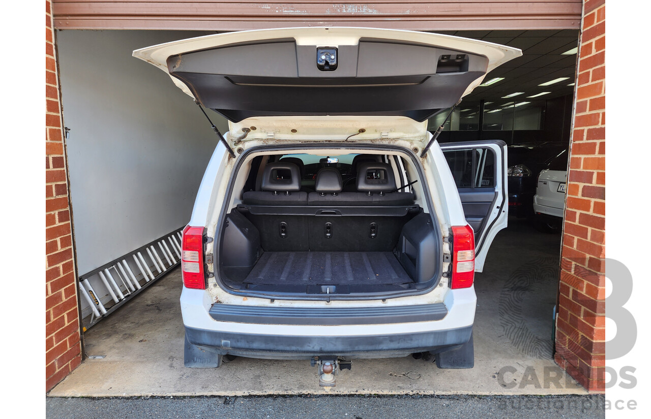 9/2011 Jeep Patriot Sport MK 4d Wagon White 2.4L