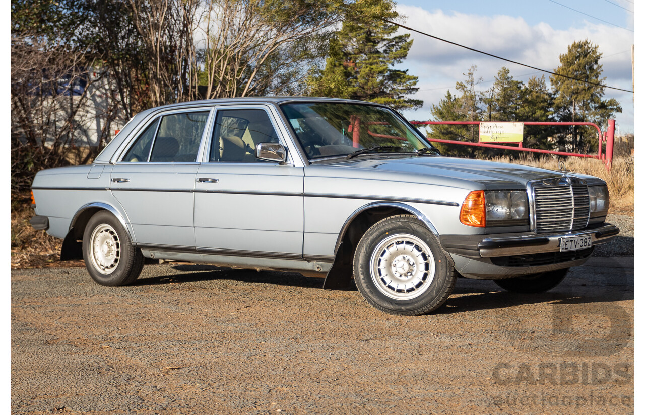 02/1984 Mercedes Benz 230E W123 4d Sedan Grey 2.3L
